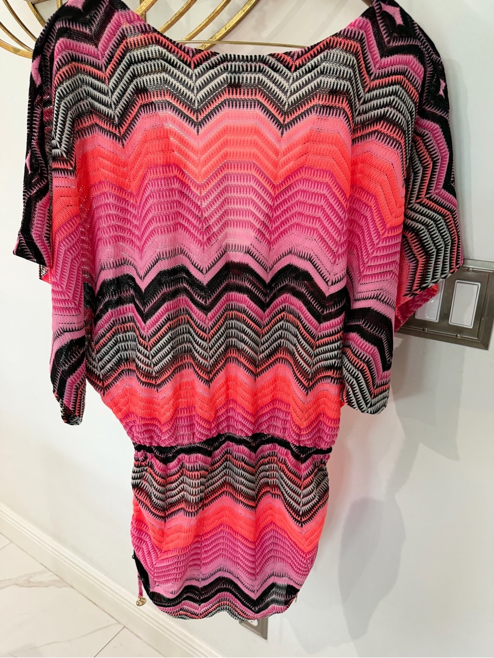 Luli Fama Vibrant Chevron Knit coverup in Pink & Coral - Picture 3 of 8